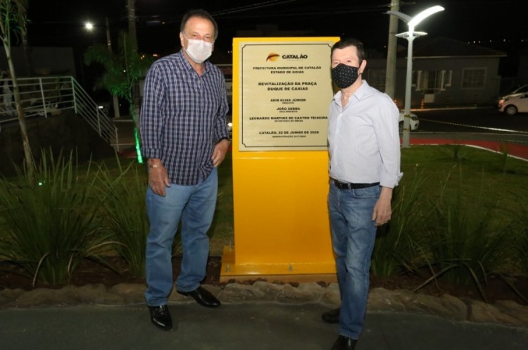 Praça Duque de Caixas: já está entregue à comunidade catalana, o mais belo espaço público de Goias