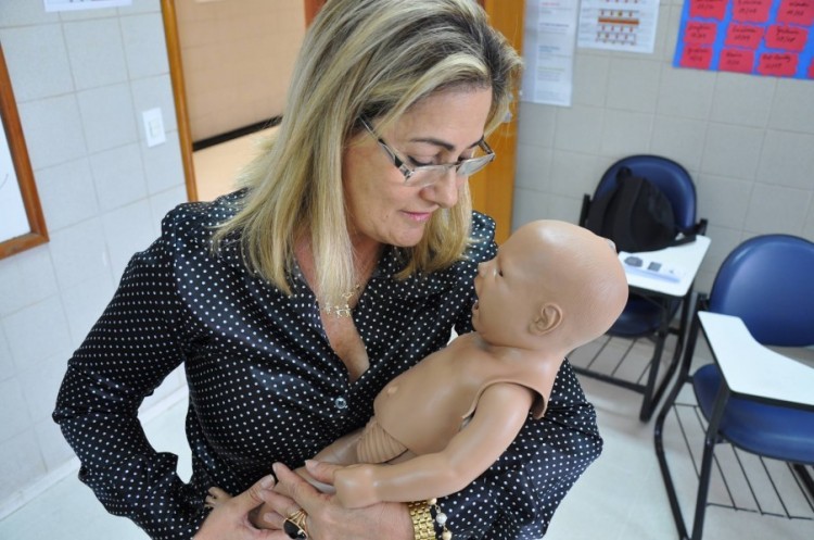 Prefeitura realiza capacitação de profissionais de berçários