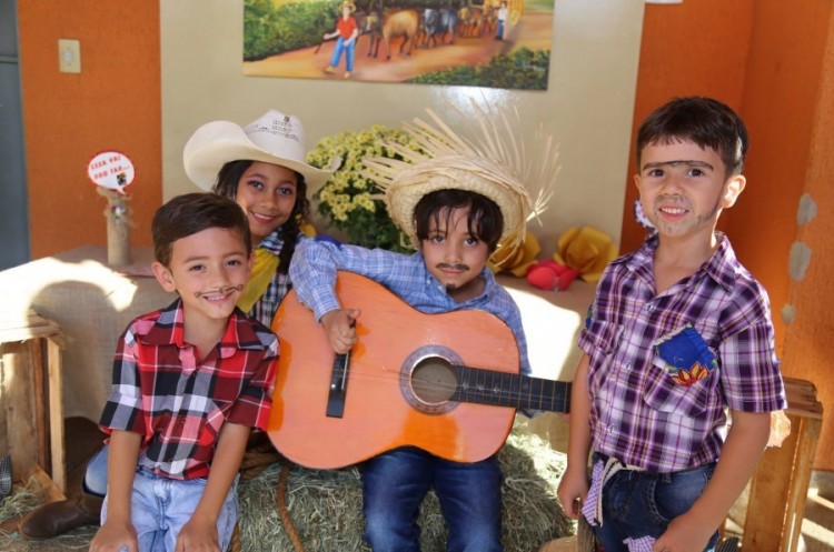 Secretaria de Educação promove Festa Junina nas escolas