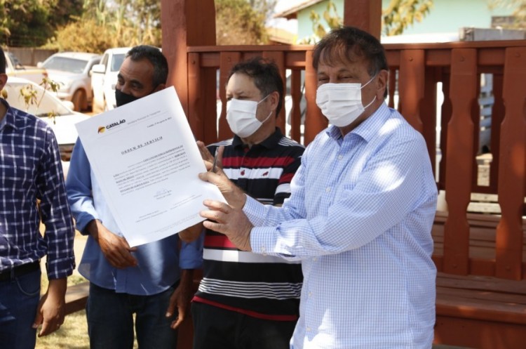 Com lançamento oficial, Prefeitura dá início às obras de asfaltamento em mais duas comunidades rurais 