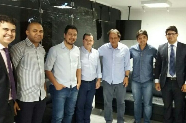 Prefeito Adib Elias recebe auditores do Tribunal de Contas dos Municípios