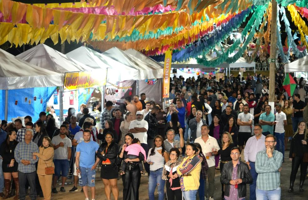 Arraiá da Prefeitura começa com festa, cultura e diversão