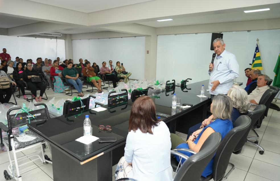 Prefeitura de Catalão e OVG entregam 85 benefícios a famílias