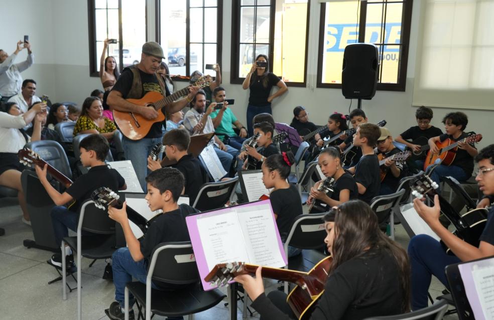 Mostra Cultural encerra semestre e celebra talentos