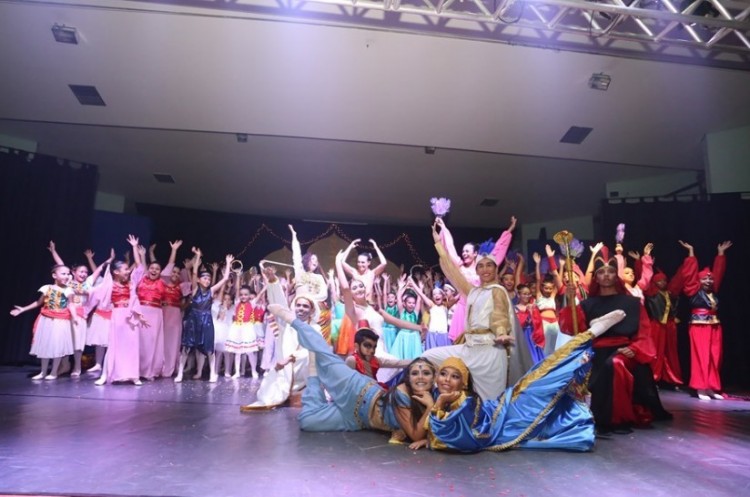 Grandes apresentações e presença numerosa do público marcam terceiro dia do Circuito de Artes de Catalão 