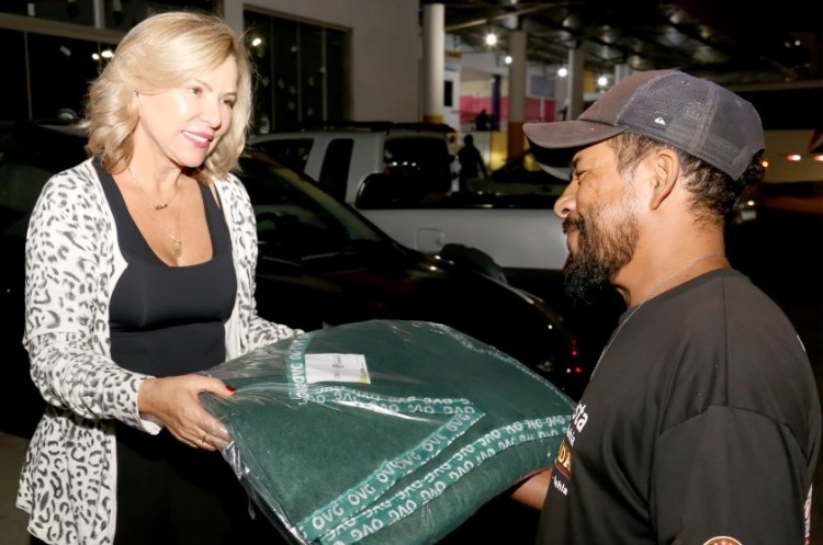 Ação Social: Cobertores e sopa entregues a quem precisa nas ruas de Catalão