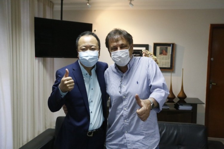 Diretor executivo do grupo CMOC faz visita ao prefeito de Catalão