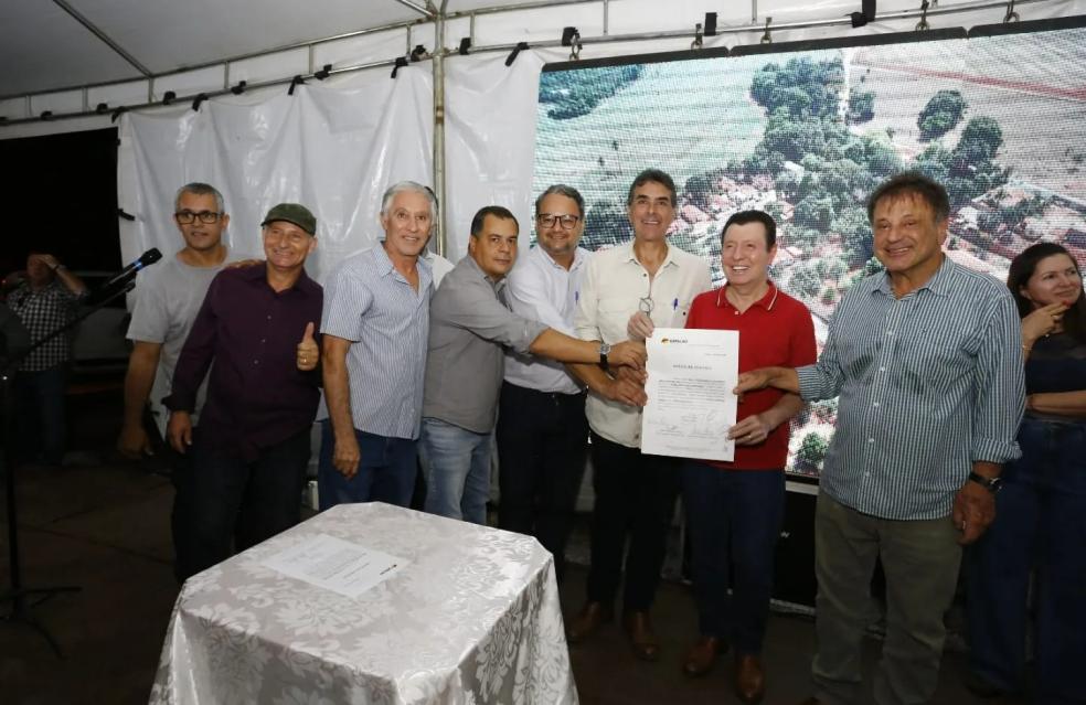 Prefeitura de Catalão autoriza a pavimentação da comunidade da Cisterna e de sua via de acesso