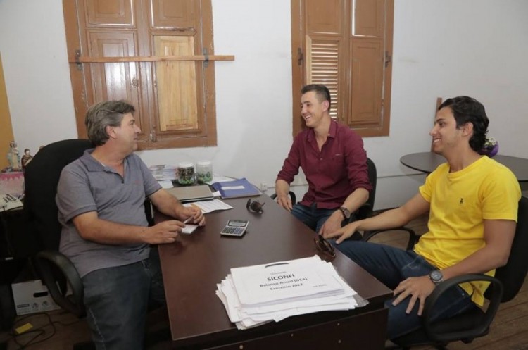 Prefeitura oferece planta de casa gratuita para famílias de baixa renda em Catalão