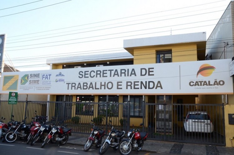 Carteiras de Trabalho serão emitidas na Secretaria de Trabalho e Renda a partir da próxima segunda-feira
