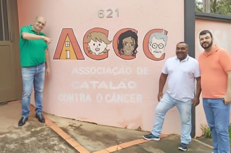 União da Prefeitura e da ACCC visa ampliar a assistência aos catalanos que fazem tratamento em Barretos
