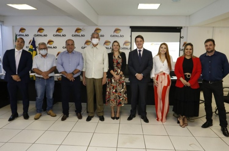 PROTEÇÃO AOS APOSENTADOS