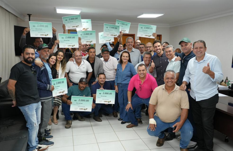 Prefeitura repassa auxílio financeiro à Liga Amadora de Futebol