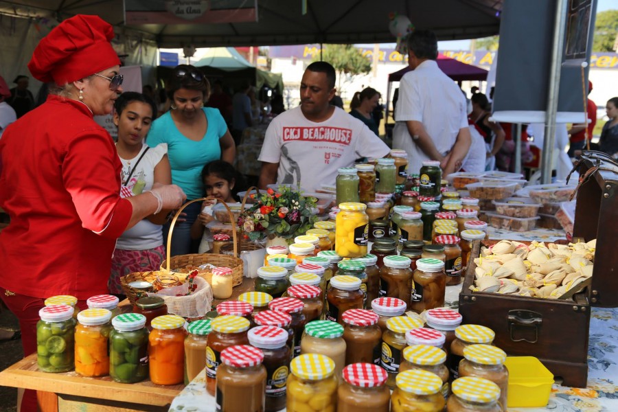 Família no Parque promove artesanato e culinária 