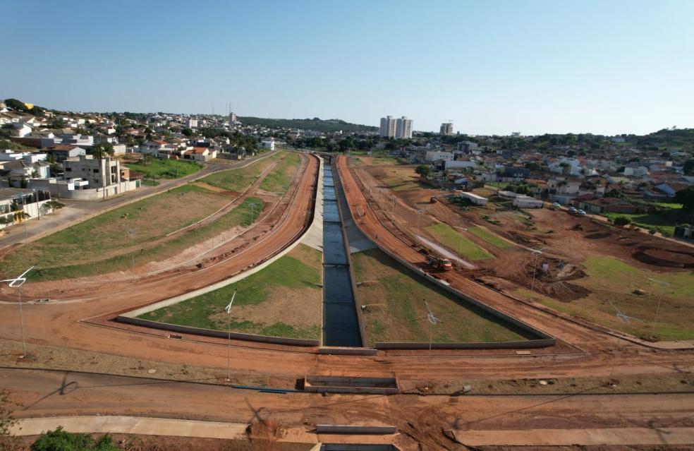 Canalização do Córrego Pirapitinga: 92% do projeto executado