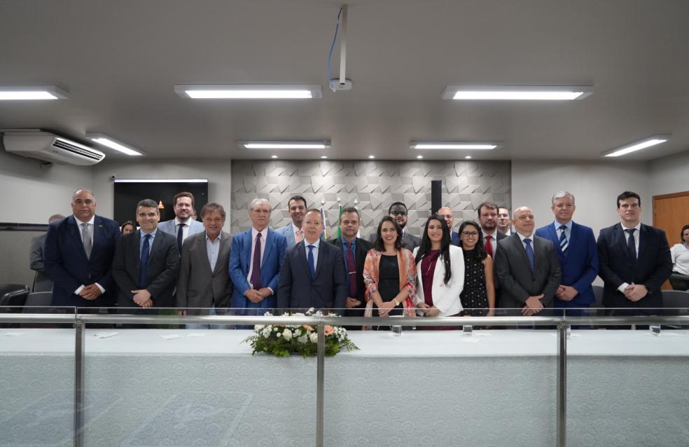 Adib Elias parabeniza Judiciário goiano pela modernização do Fórum de Catalão