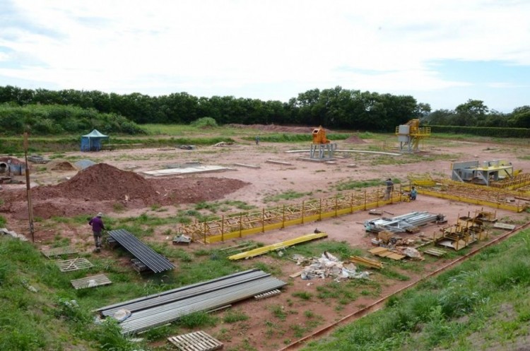 Continua a obra de construção de usina de Reciclagem de Resíduos Sólidos 