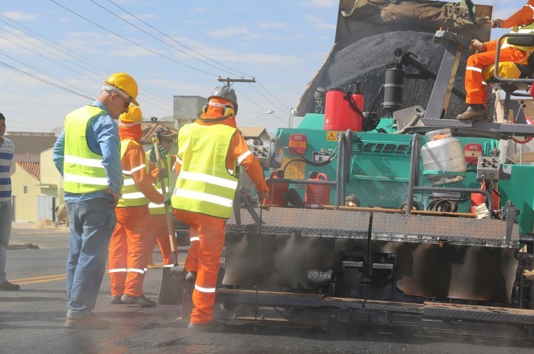  Prefeitura lança 2ª etapa do Programa Asfalto de Verdade