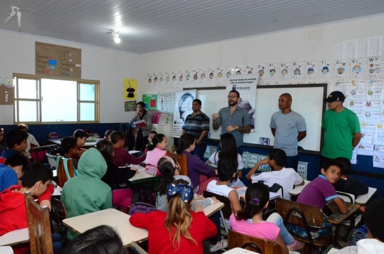 Em evento inédito, Escola Wison da Paixão promove conscientização sobre as drogas