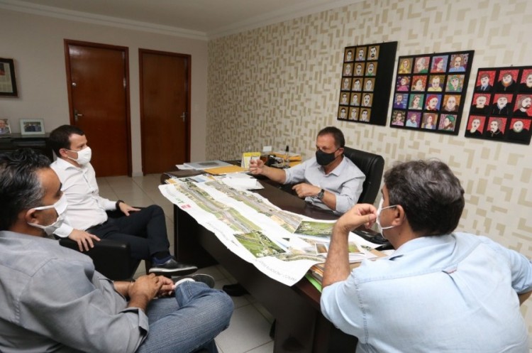 Prefeito se reúne com representantes da ECO-050 para discutir duplicação da rodovia no perímetro urbano de Catalão
