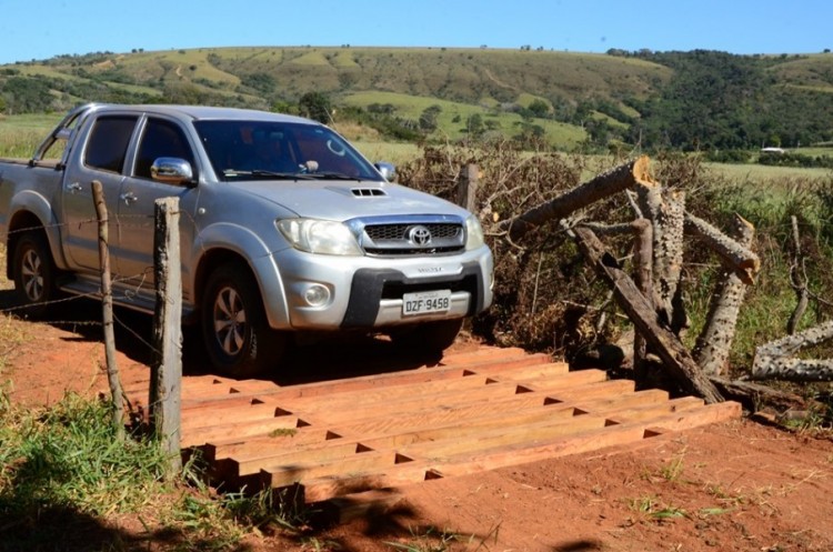 Zona rural: Comunidade Paulistas é contemplada com 13 mata-burros
