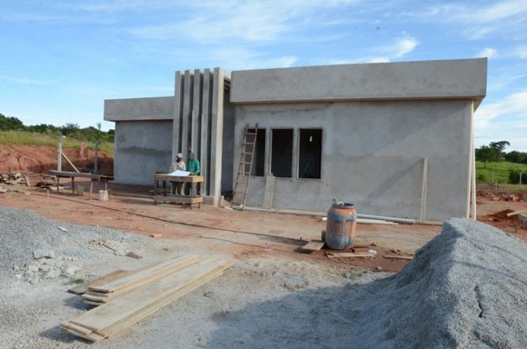 Cerca de 70% da obra de construção do Centro Municipal de Castração e Reinserção de Cães e Gatos já está executada