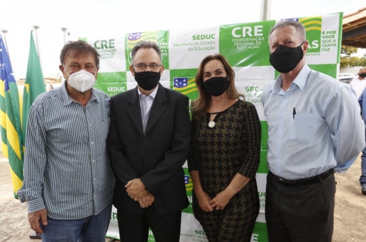 Construção da nova escola Professora Zuzu: Prefeito de Catalão participa da cerimônia de assinatura da ordem de serviço