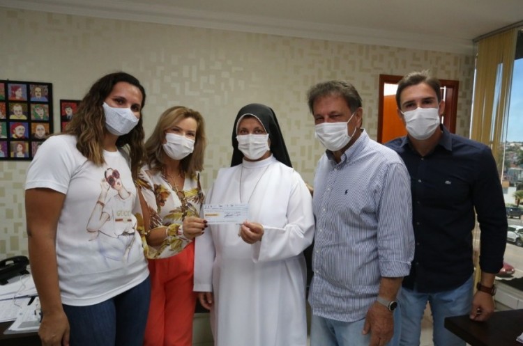 Prefeitura repassa recursos a onze instituições de assistência e apoio às crianças e adolescentes de Catalão