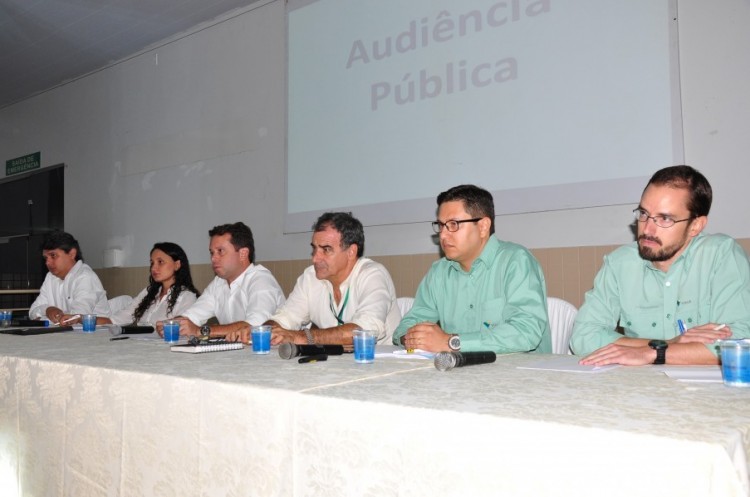 Audiência Pública discute o chamado “cheiro de barata”