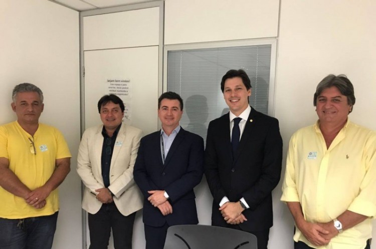 Secretário de Saúde vai ao Ministério da Saúde em busca de recursos para UPA