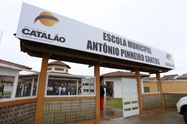 Inaugurada Escola do bairro Copacabana