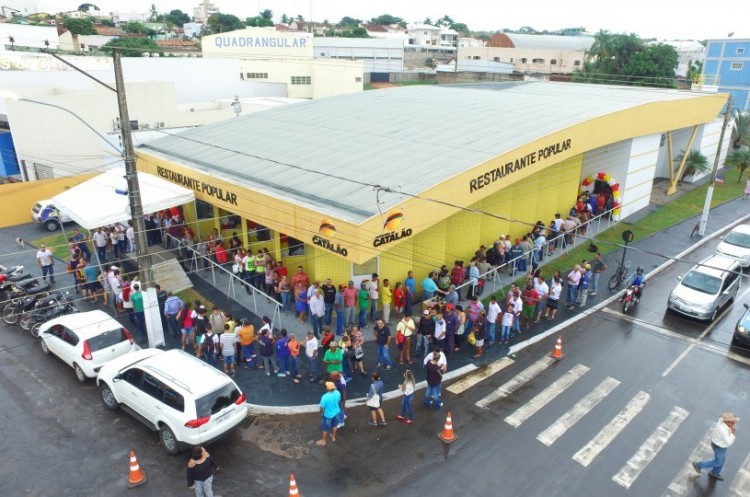 Restaurante Popular - Antes e Depois