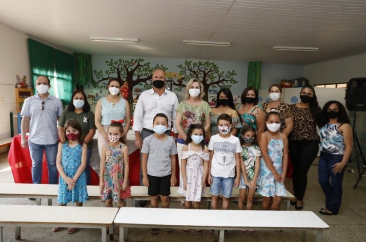 Alunos da Escola Municipal Alba Mathias Mesquita são premiados em concurso estadual