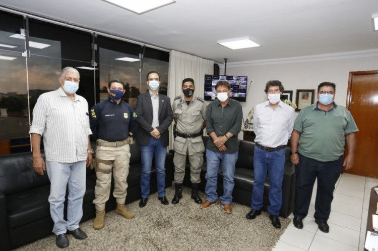 Assinado termo de cooperação técnica entre Prefeitura e forças de segurança pública